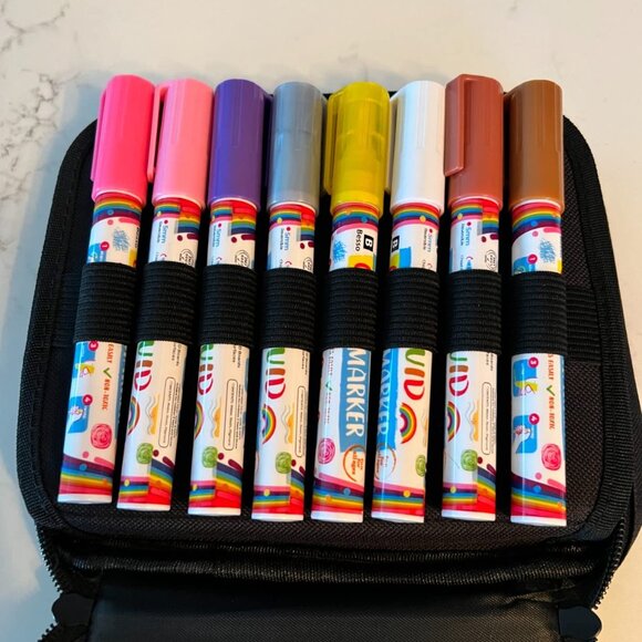 16‎ Vibrant Chalk Markers with Case - Picture 10 of 13